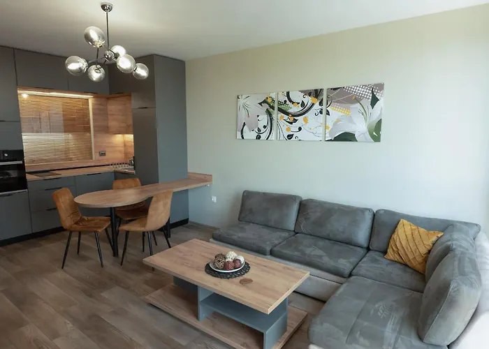 Riverview - Free Private Parking *